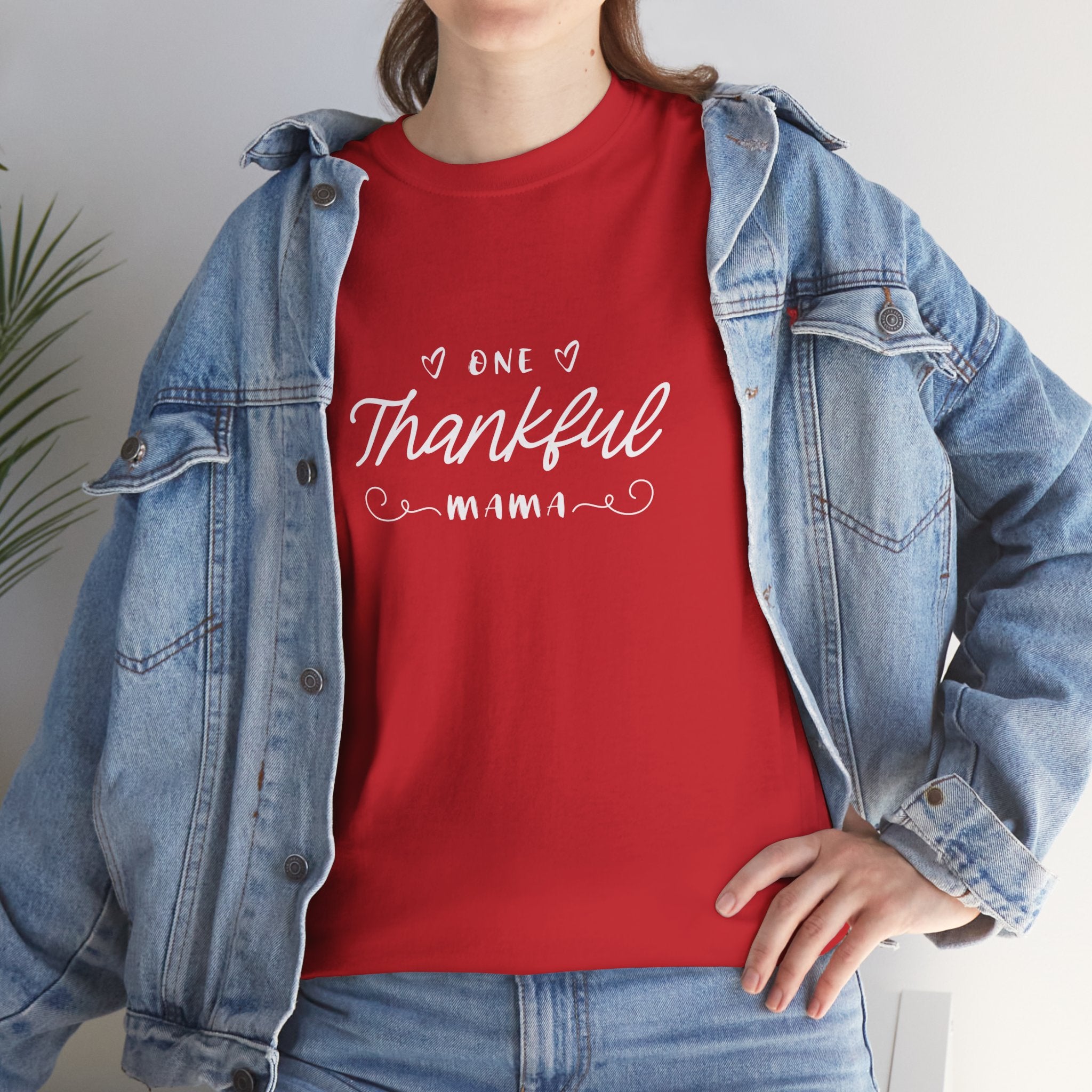 Thankful Mama T-Shirt — Cozy Mom Thanksgiving Tee