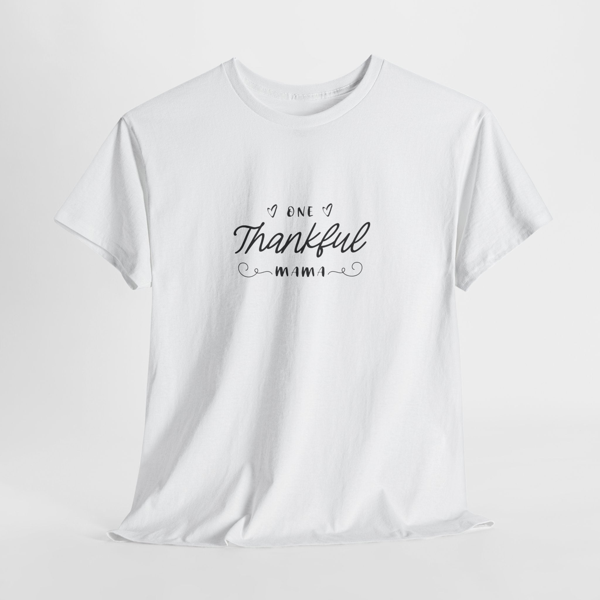 Thankful Mama T-Shirt — Cozy Mom Thanksgiving Tee