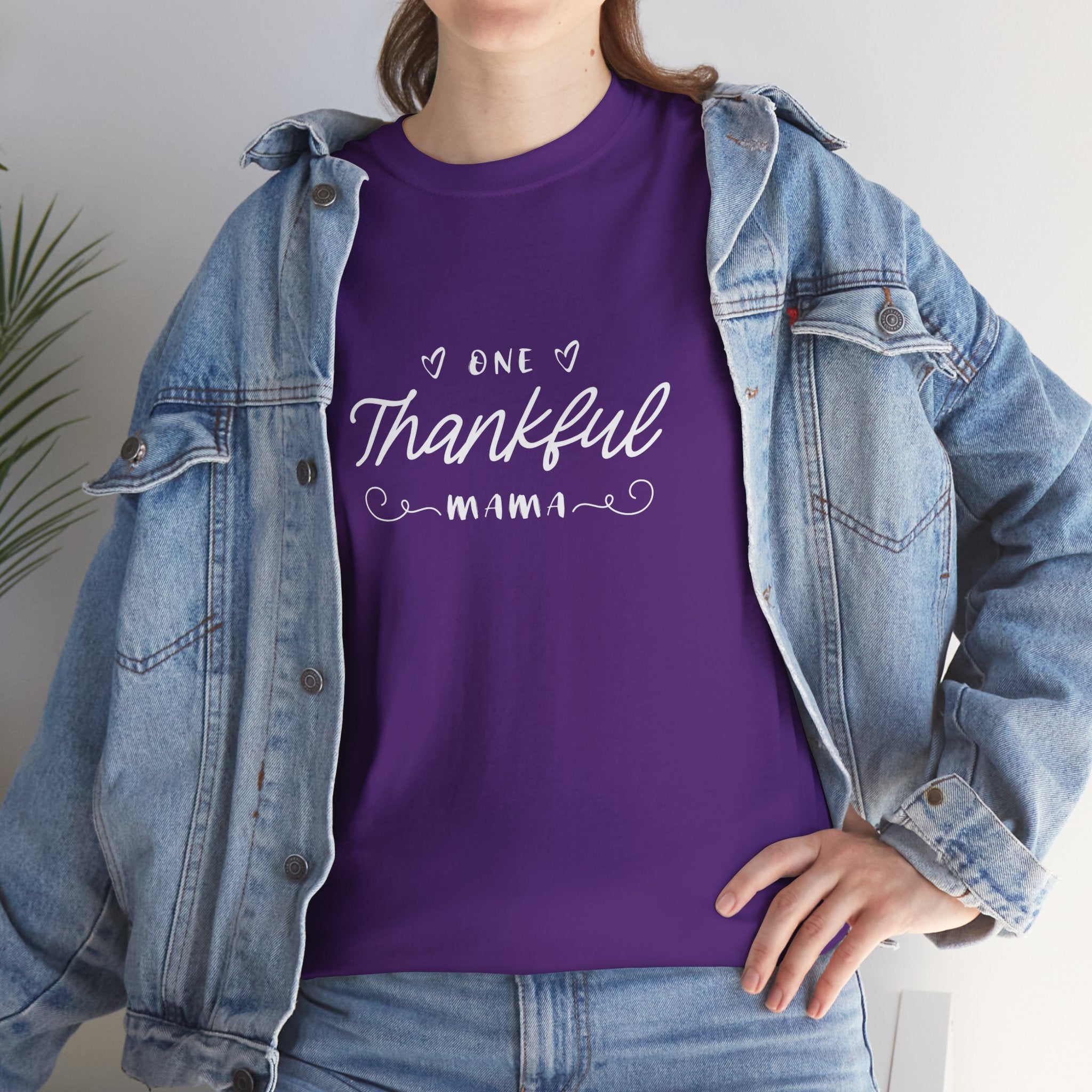 Thankful Mama T-Shirt — Cozy Mom Thanksgiving Tee