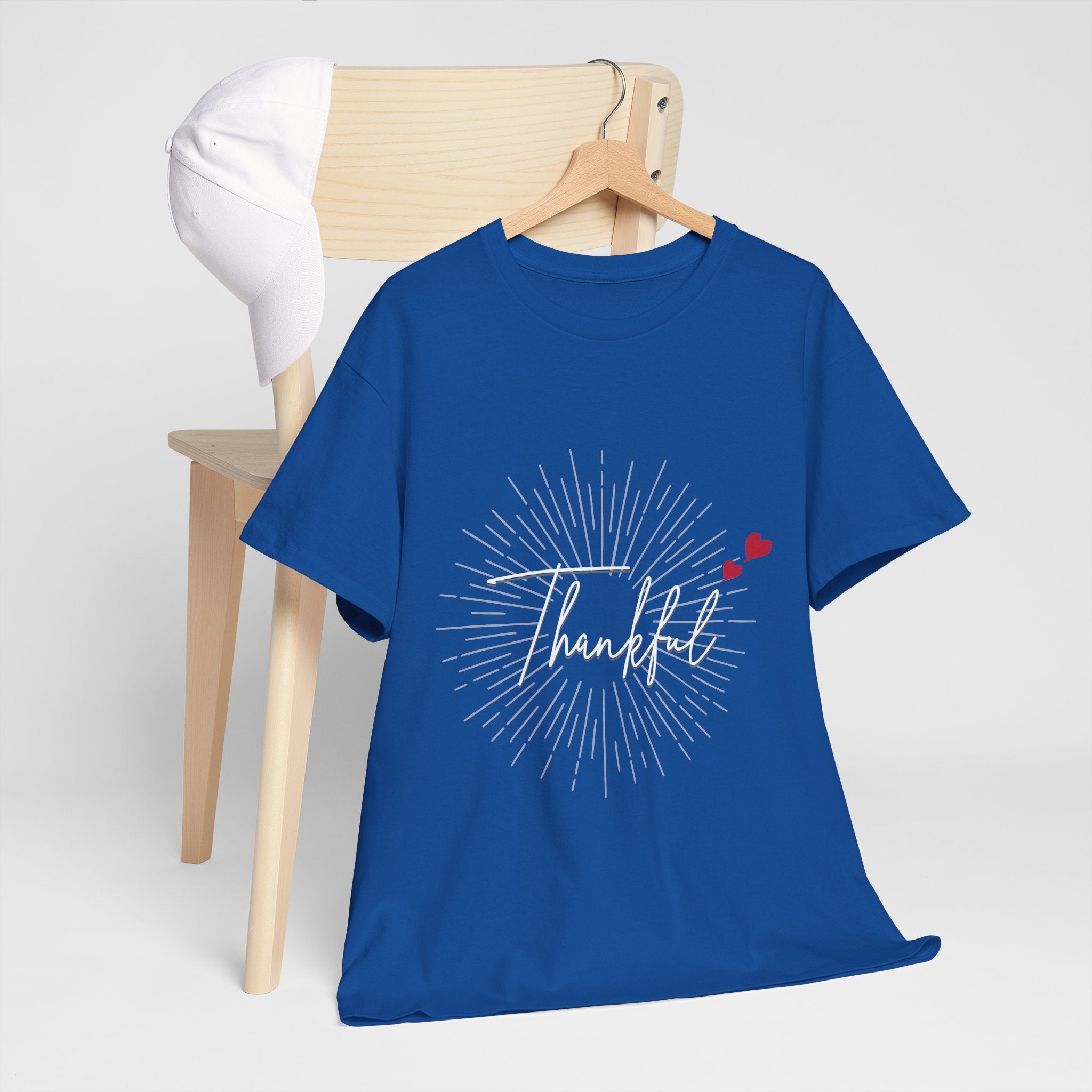 Thankful Script T‑Shirt — Minimal Gratitude Tee with Heart Accent