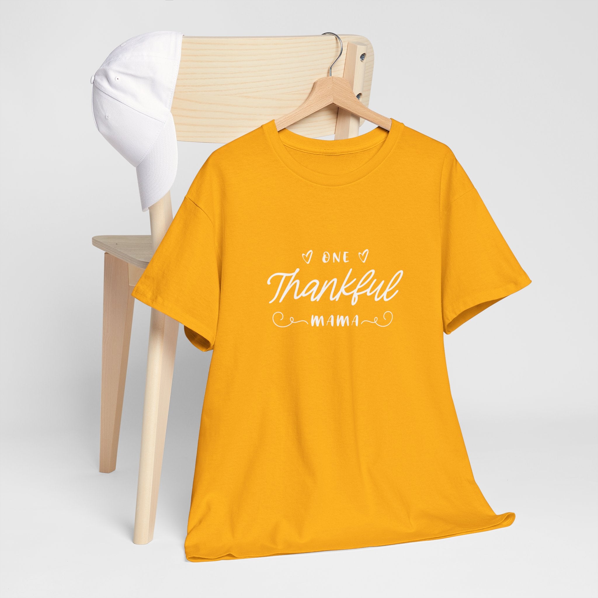 Thankful Mama T-Shirt — Cozy Mom Thanksgiving Tee