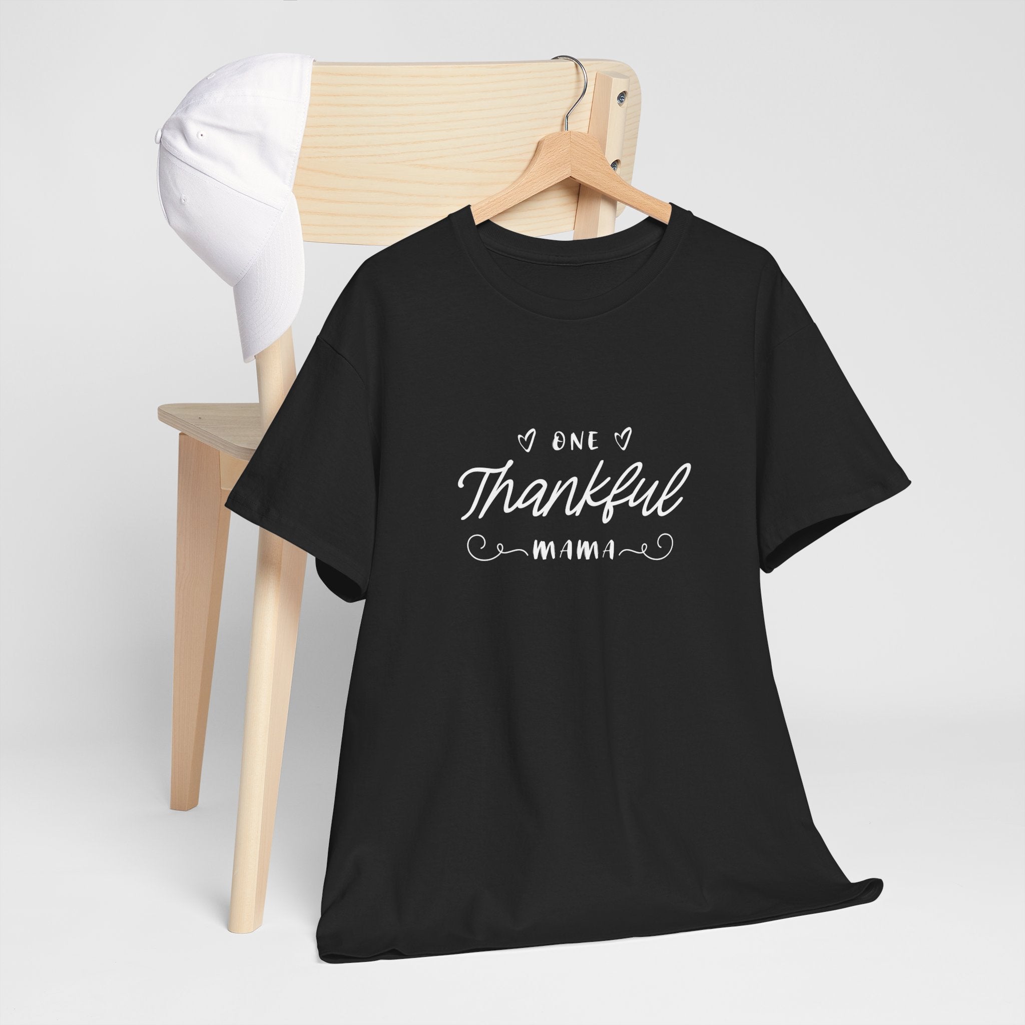 Thankful Mama T-Shirt — Cozy Mom Thanksgiving Tee